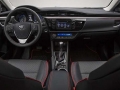 2016 Toyota Camry Special Edition int 2.jpg