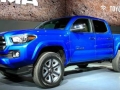 2016 Toyota Tacoma side view 2.jpg