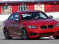 2017 BMW M2 front view