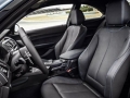 2017 BMW M2 interior 2