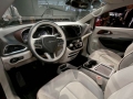 interior 2017 Chrysler Town and Country