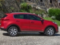 2017 Kia Sportage side view 2