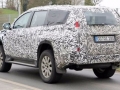 2017 Mitsubishi Shogun rear view
