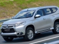 Mitsubishi Shogun 2017 side view