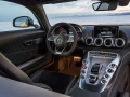 2016 Mercedes-Benz AMG GT S interior 2.jpg