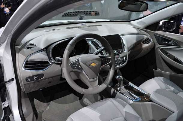 2016 Chevrolet Malibu interior