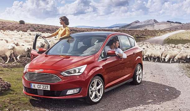 2016 Ford C-Max  32