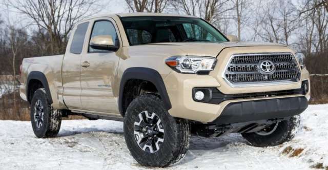 2016 Toyota Tacoma  side view 3