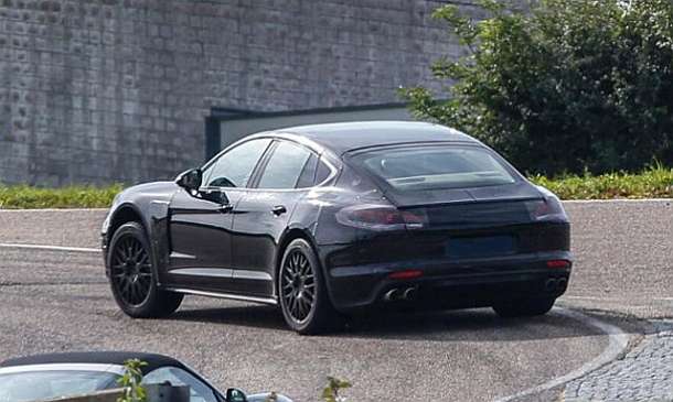 2017 Porsche Panamera